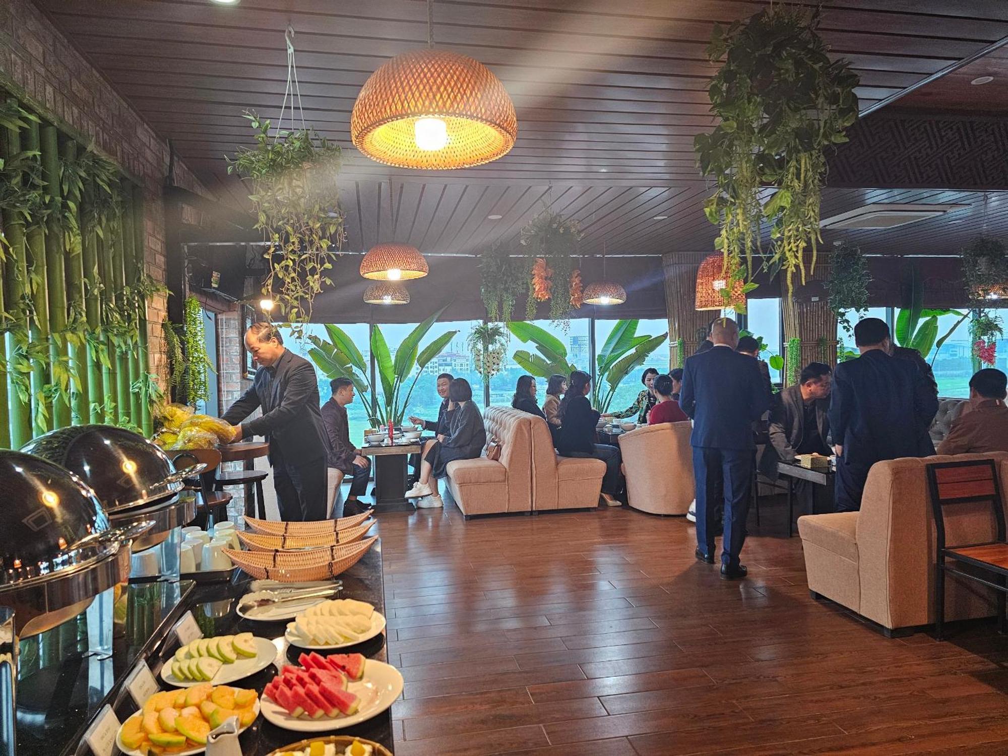 Kawasaki Noi Bai Airport Hotel Kültér fotó