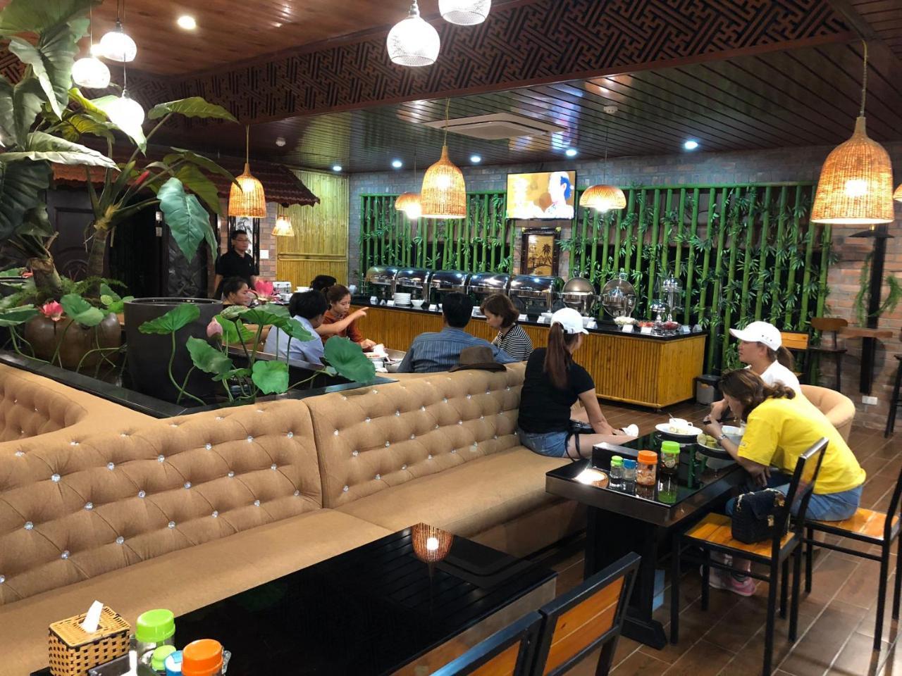 Kawasaki Noi Bai Airport Hotel Kültér fotó